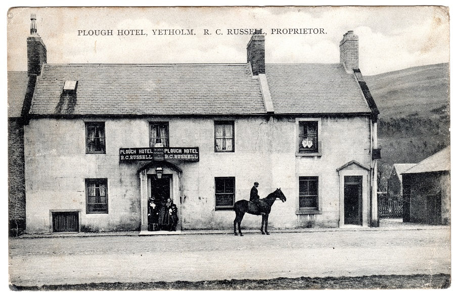 Plough Inn, Town Yetholm, c.1904.